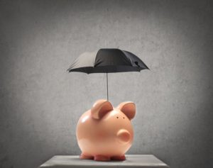 Отказ от страховки при оформлении кредита – в каких случаях он возможен?