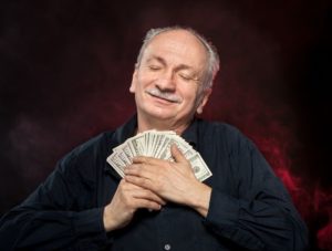 Графики выплаты пенсий в России в 2020 году – от чего зависит дата зачисления на карту?