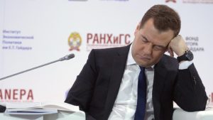 Дмитрий Медведев говорит о четырехдневной рабочей неделе. Возможно ли это?