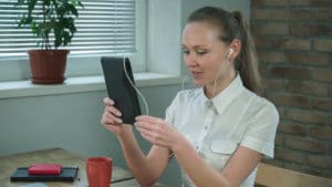 Эксперт о плюсах и минусах удалённой работы