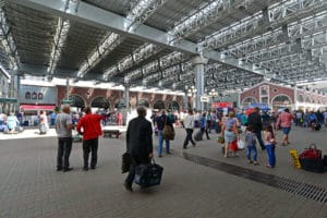 На какие дополнительные выплаты и льготы можно претендовать, переехав жить в Москву