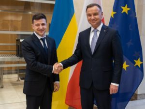 Как Зеленский Дуде угодил