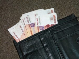 Деньги фирмы – не кошелек владельца. Как правильно выводить прибыль из бизнеса: от самозанятого до владельца фирмы