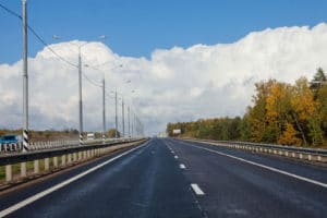 За повторный выброс мусора из машины можно будет лишиться автомобиля