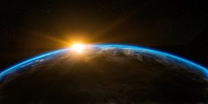 Рабочее место в офисе — как привилегия. Куда катится мир? И катится ли он к лучшему?