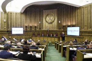 Один день из жизни российского суда. Чего же ему всё-таки не хватает?