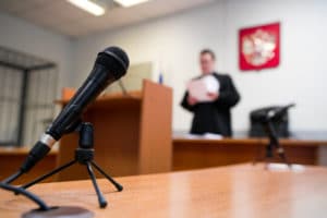 К финомбудсмену теперь можно обратиться прямо на Госуслугах. Объясняем, почему это важно