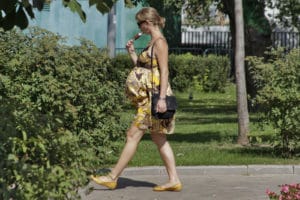 Как рассчитывается и выплачивается пособие по беременности и родам в 2021 году: суммы, условия, частые вопросы