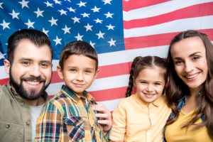 Льготы и пособия на детей в США. Сколько получают от государства родители в стране с самым высоким ВВП?