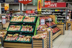Продали просроченный товар: что делать и как отстоять свои права потребителя?