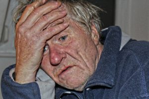 Кто может перейти на пенсию умершего супруга и как это сделать?