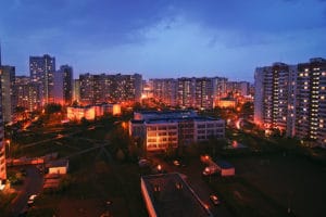 «Чтобы купить квартиру в 2021 году нужно иметь на 400 000 больше для первоначального взноса». Эксперт про доступность жилья