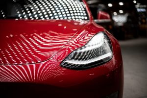 Полис каско на Tesla резко подорожал, теперь он стоит до 800 тысяч рублей