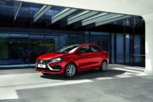 АвтоВАЗ презентовал свою новую модель – Lada Iskra. Что это за машина, какие у нее характеристики и сколько она будет стоить в 2025 году