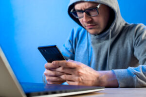 Мошенники запустили фейковое приложение Т-Банка в App Store