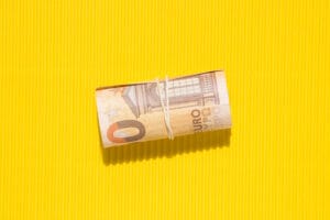 ОТП Банк увеличивает комиссии за переводы в евро с 2 сентября