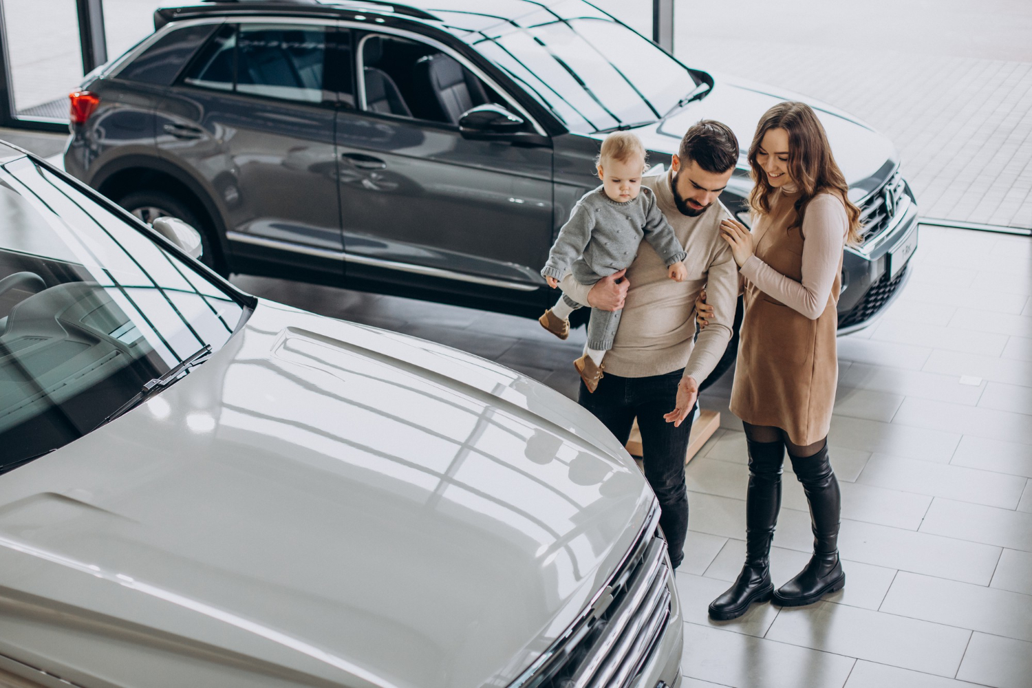 Июль побил рекорды: продажи подержанных автомобилей на фоне роста ставок и утилизационного сбора