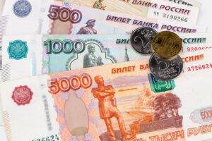 Средняя зарплата в России достигнет рекорда: рост на 16% в 2024 году и прогнозы на будущее