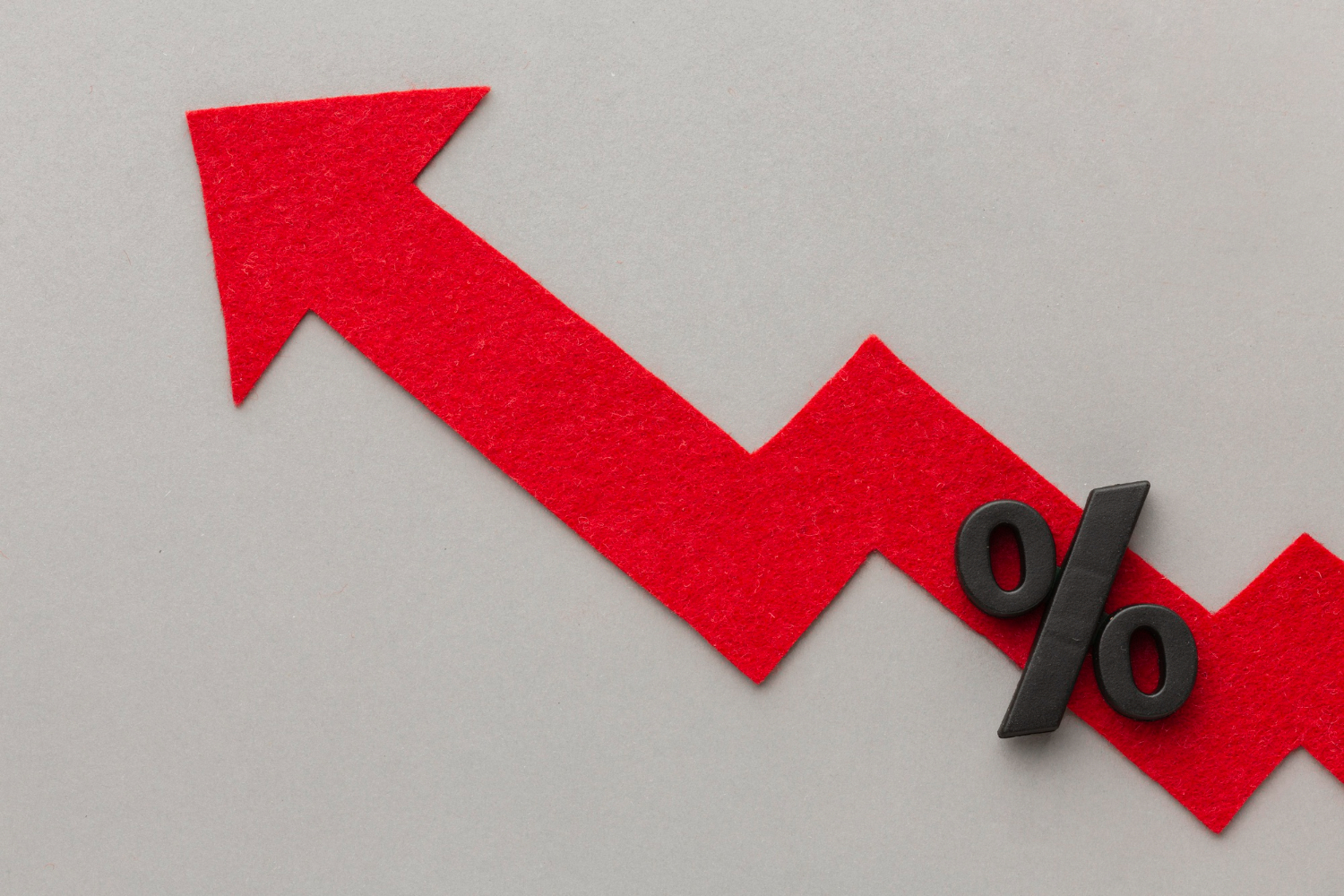 ВТБ увеличивает ставки по вкладам до 20% годовых: новые условия для клиентов