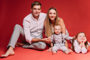 Увеличение выплат для семей с детьми: что изменится в 2025 году