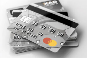 Российские банки решат судьбу карт Visa и Mastercard с истекшими сертификатами безопасности