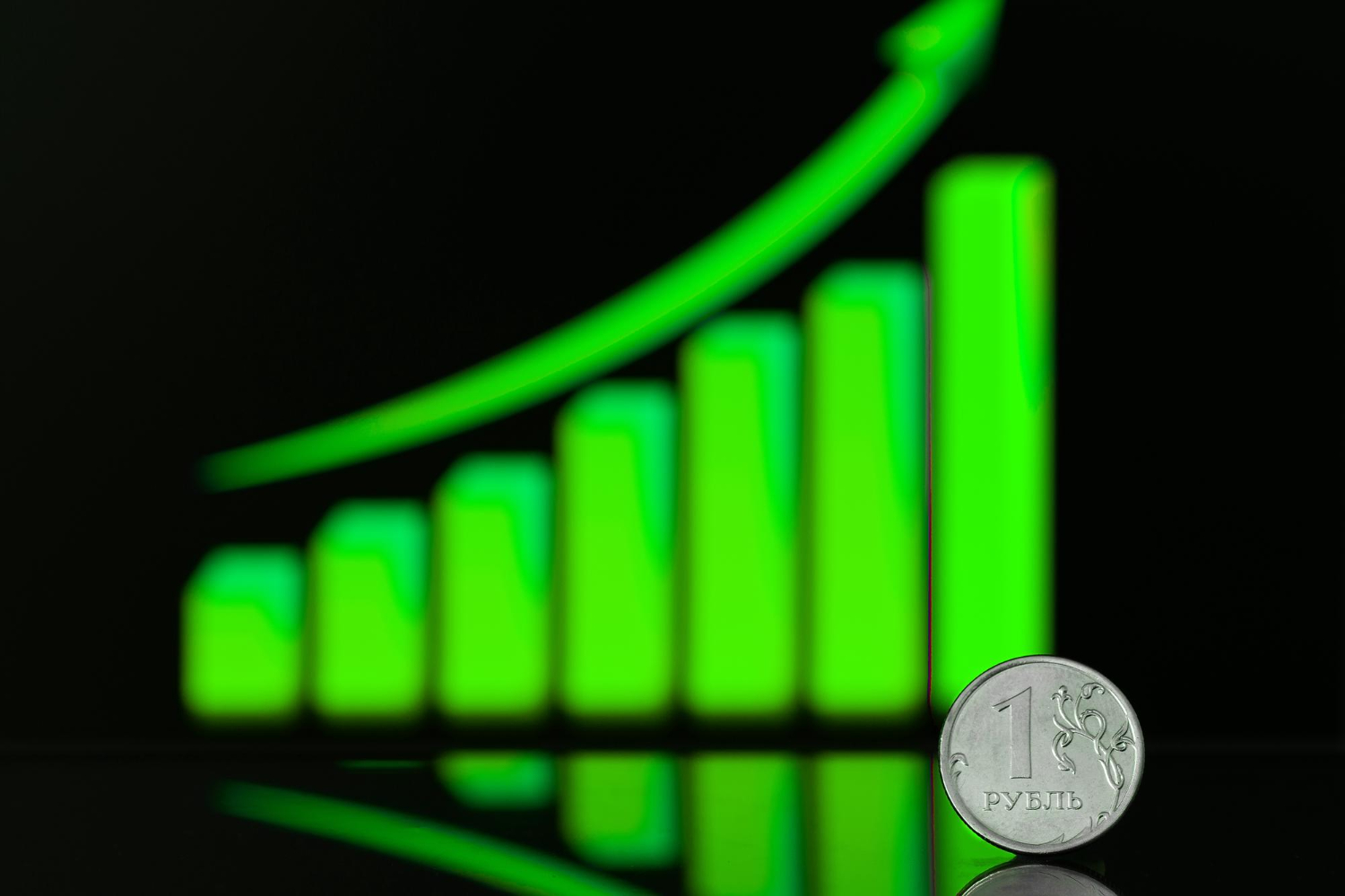 Свой Банк повышает ставки по вкладам: доходность до 24%