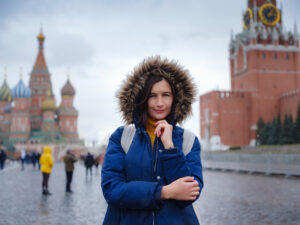 Проблемы с наличной валютой: как это повлияет на выездной туризм в России