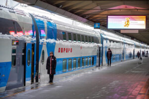 Двухэтажный поезд «Аврора»: комфортное путешествие между столицами