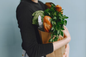 Продуктовые талоны в России: помощь нуждающимся или путь к спекуляциям?