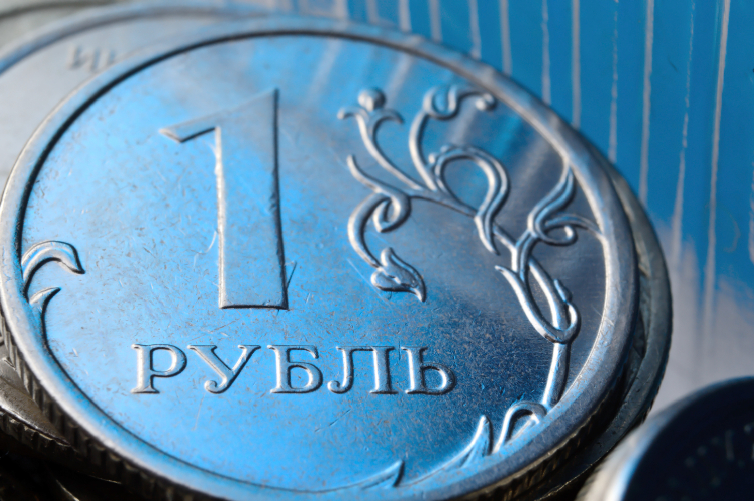 Индексация зарплат с 2025 года: кого ждёт повышение на 13,2%