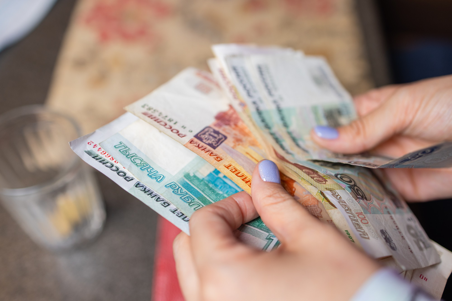 Повышение зарплат в 2024 году кого и как коснулись изменения