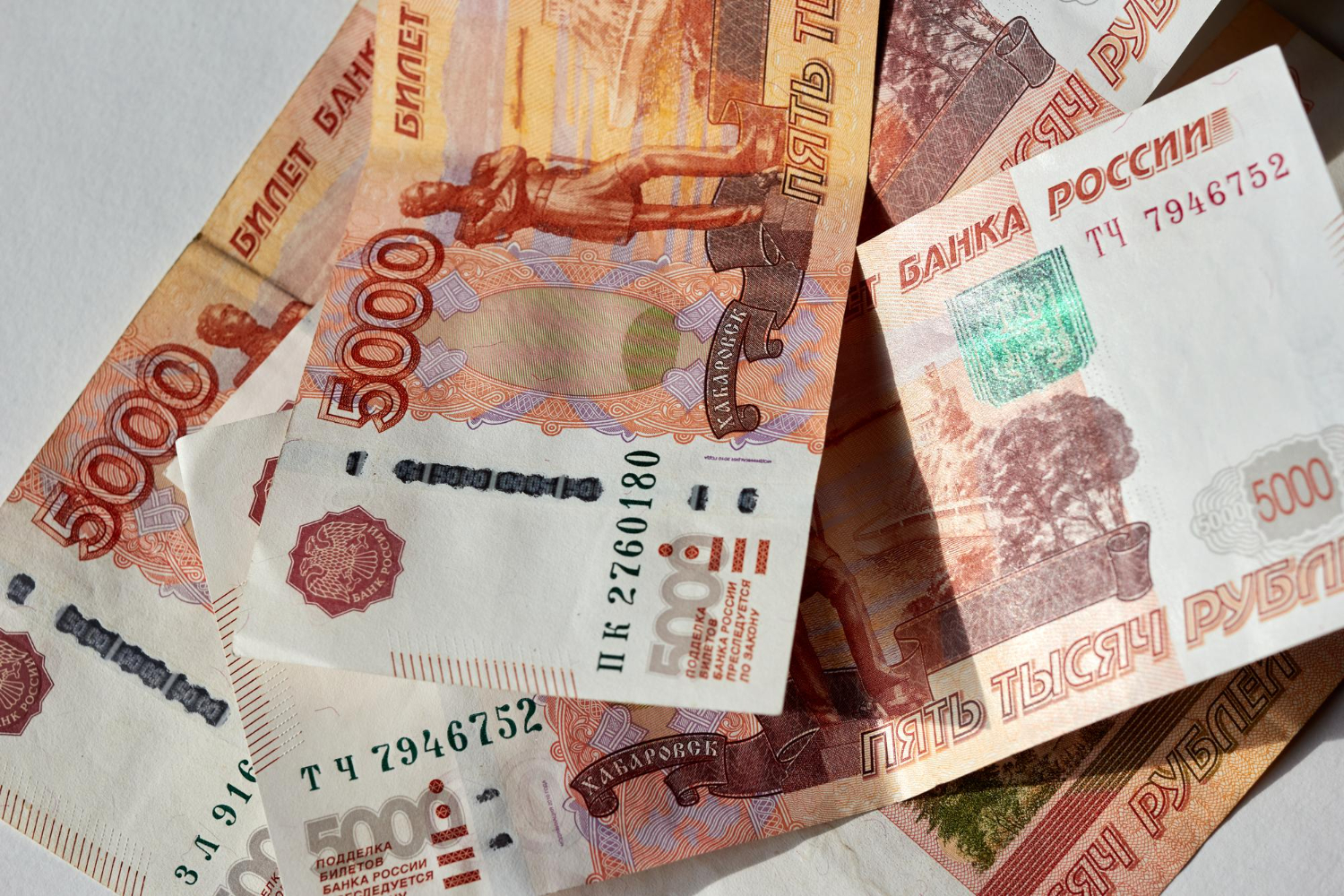 Глава ВТБ опроверг слухи о заморозке вкладов населения