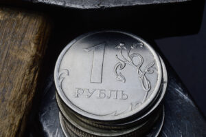 Россияне устанавливают рекорды на Московской бирже: активность в торговле растет на фоне геополитики