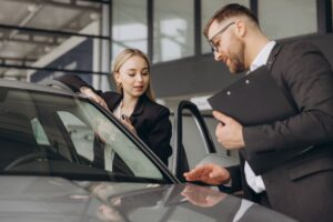 Льготный автокредит в 2025 году: кому доступна скидка до 35%
