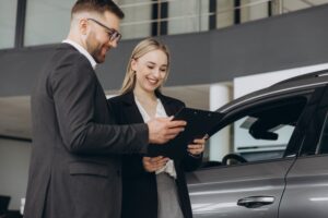 Ограничение доходов автодилеров от кредитов: могут ли подешеветь машины