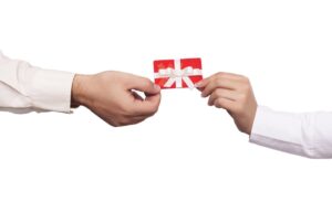 Вознаграждение топ-менеджеров крупнейших банков России выросло на 63% в 2024 году