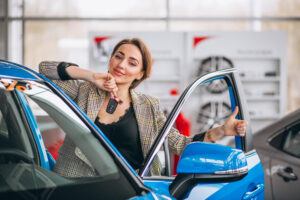 Госпрограмма автокредитов расширена — кто теперь получит субсидию до 25%