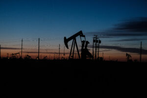 ОПЕК+ утроила план по наращиванию добычи нефти: Россия и Саудовская Аравия увеличат квоты