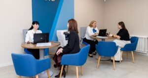 ВТБ активнее переходит на российскую технику: новые закупки и экономический эффект