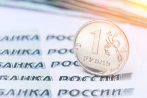 Россия увеличивает расходы на оборону, несмотря на рост бюджетного дефицита в регионах