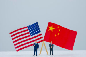 Новая угроза торговой войны между США и Китаем: последствия для мировой экономики