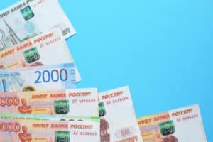 Растущая роль микрофинансовых организаций в кредитной активности россиян