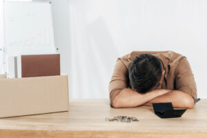 Какой будет безработица в России в 2026 году и почему так актуальна проблема дефицита кадров