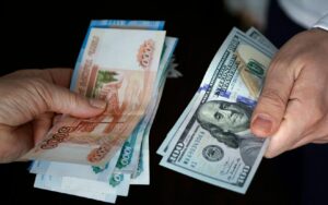 Эксперт СНГ Гриф спрогнозировал курс доллара на июнь 2026 года