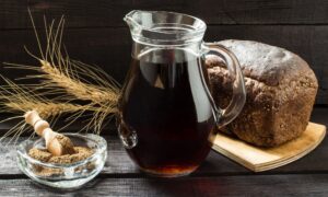 Эксперты объяснили резкое падение спроса на квас в магазинах