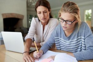 Физика обогнала информатику в рейтинге доходов репетиторов