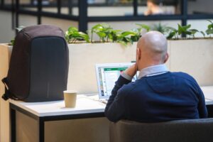 Число внештатных работников в России достигло 30,5 миллиона