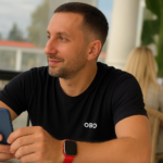 Олег Артемьев