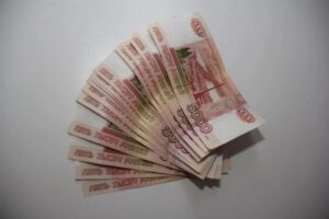 Скрытая угроза: как пустые ежедневные мелкие траты образуют дыру в бюджете