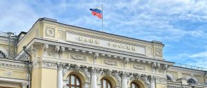 ЦБ усилит контроль за источниками наличных при крупных взносах